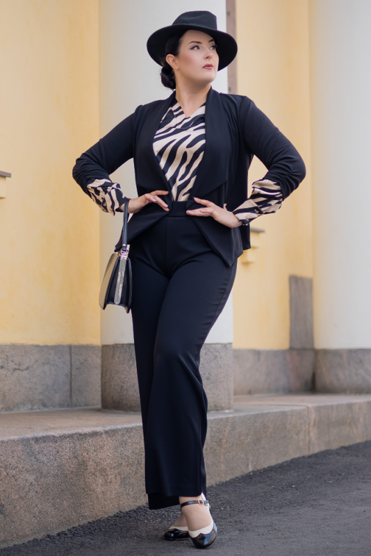 Trousers, BASE LEVEL Yarah Black
